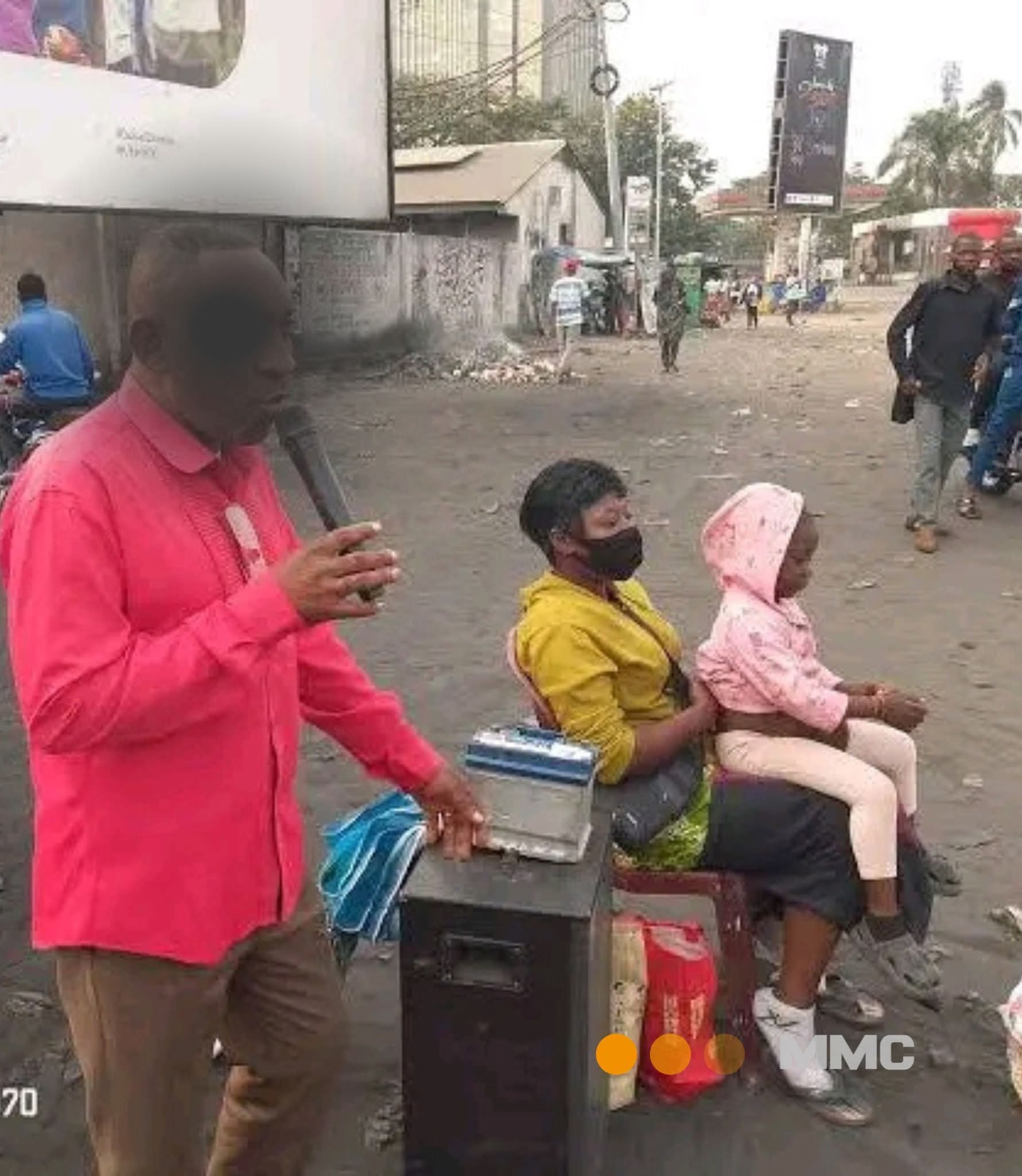 06f7df1b-b058-4d1f-a90a-1e9820724328