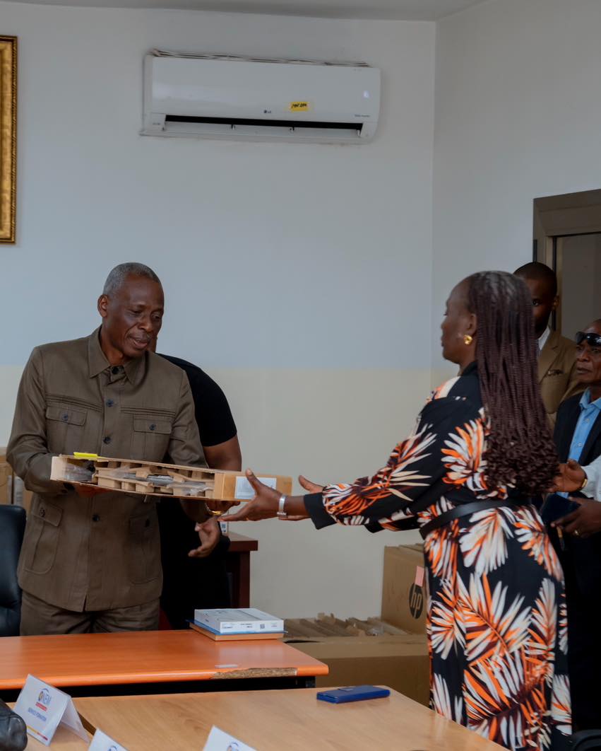 635124414_1344129407741998_8543331179766865336_n (1)